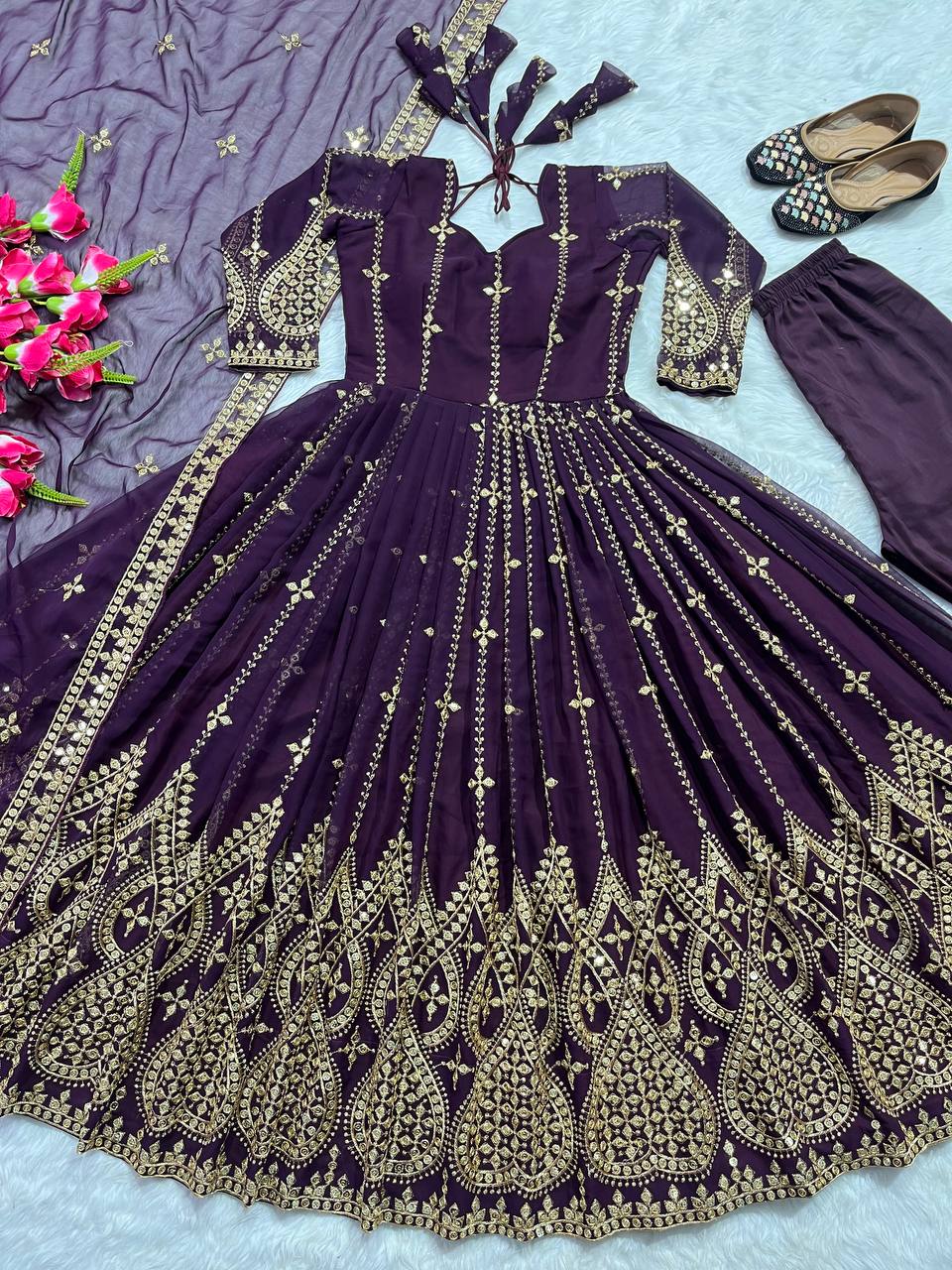 New Designer Anarkali Suit In New Fancy Style