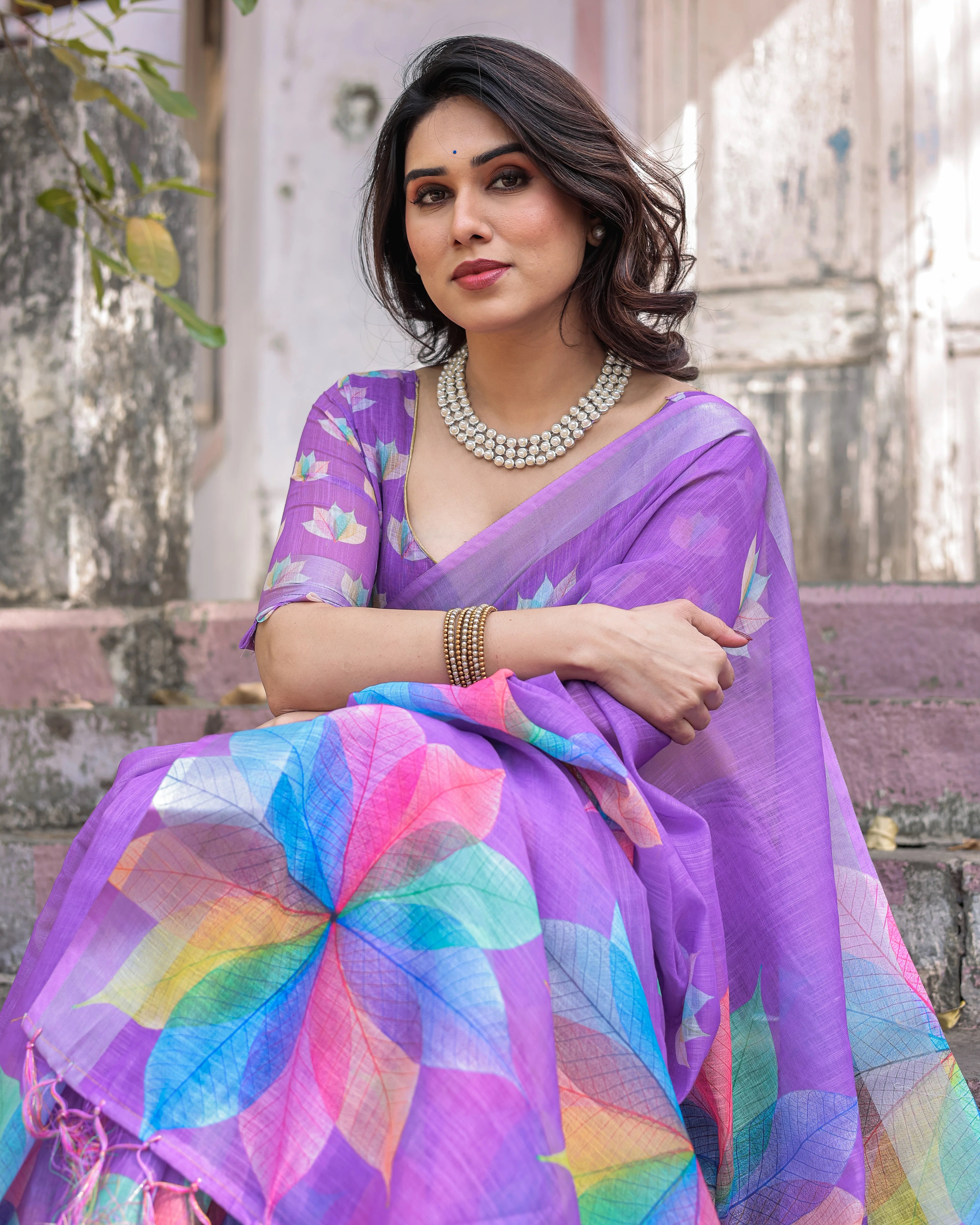 Multicolor Linen Saree with Traditional Patterns