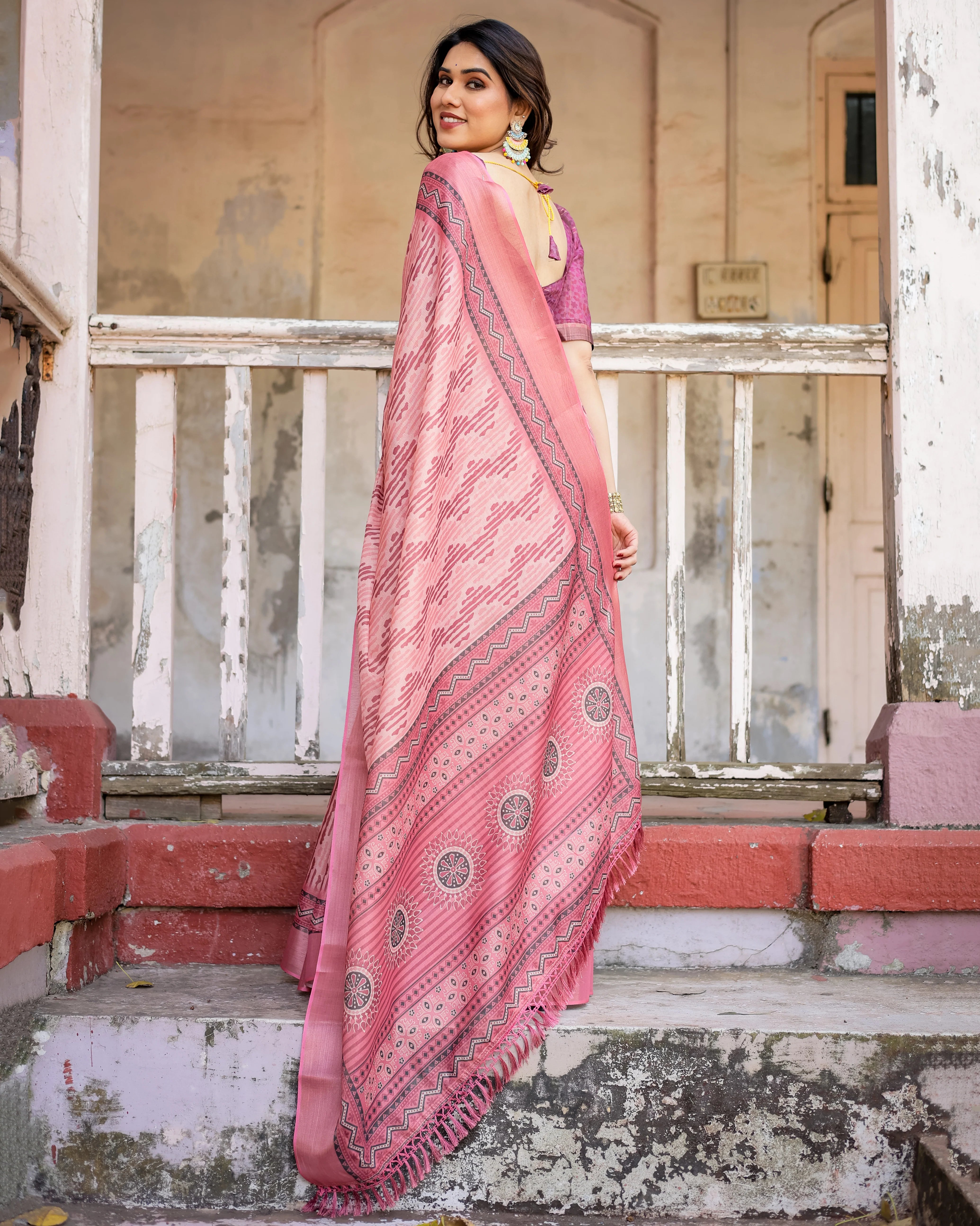 Multicolor Linen Saree with Traditional Patterns