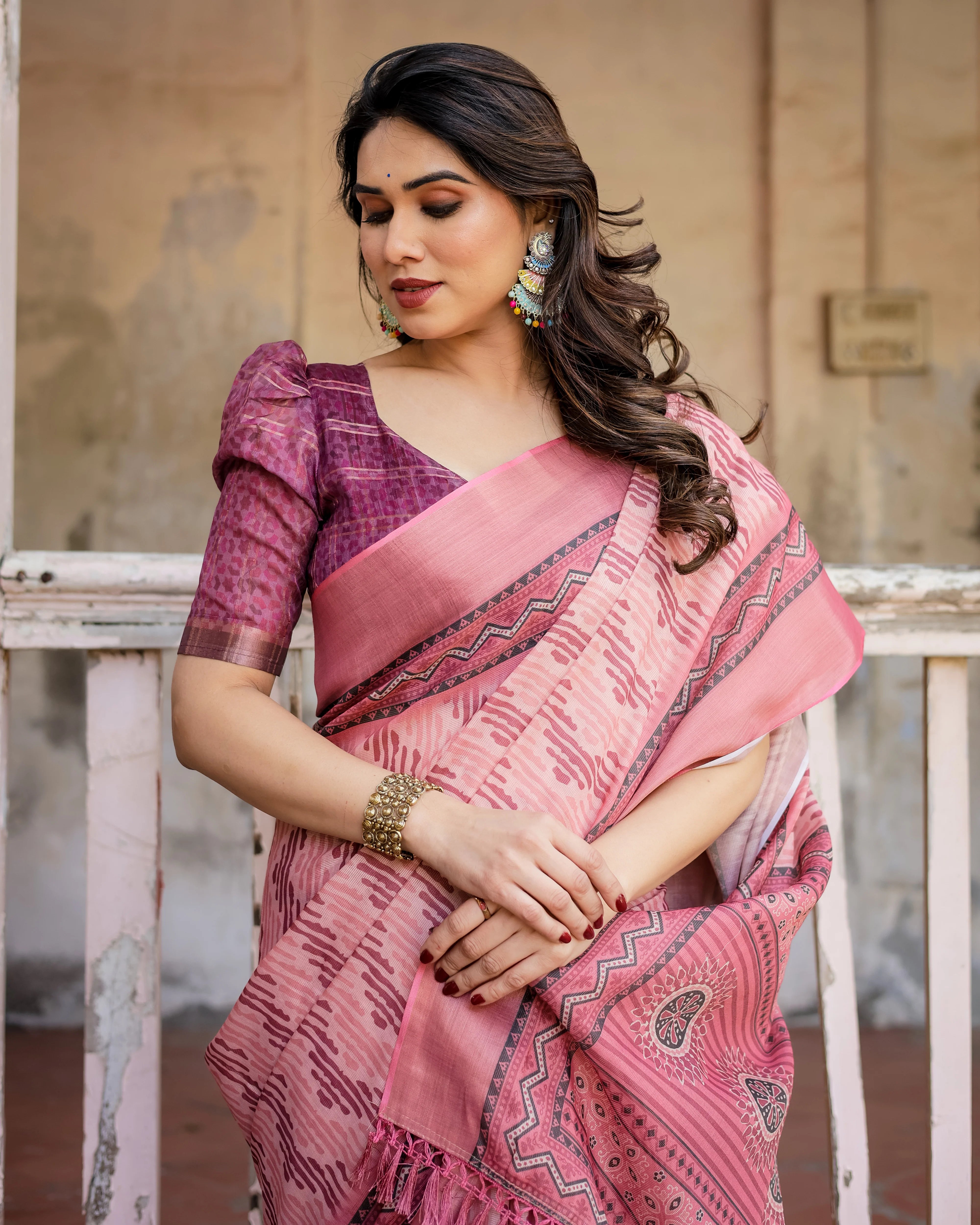 Multicolor Linen Saree with Traditional Patterns