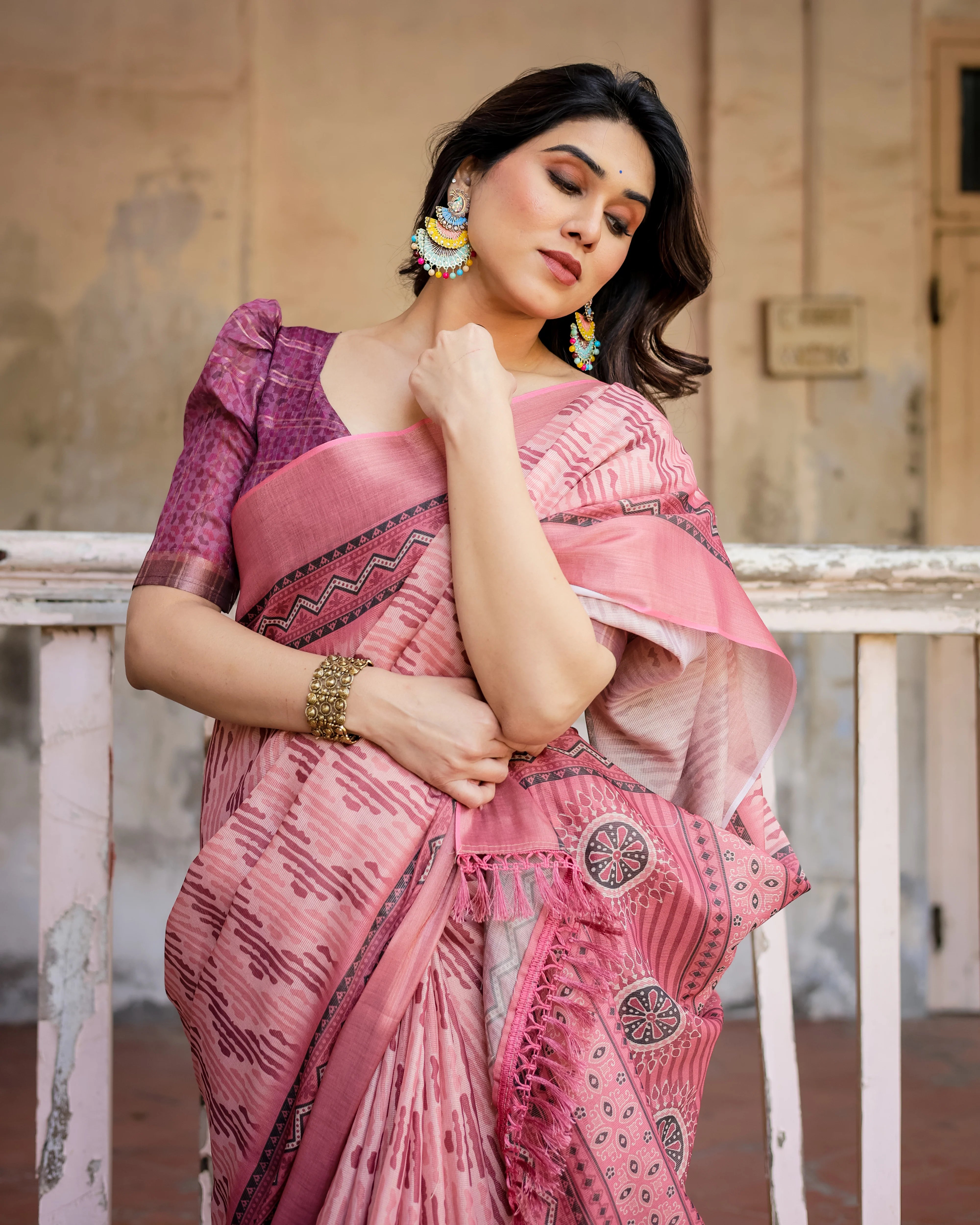 Multicolor Linen Saree with Traditional Patterns