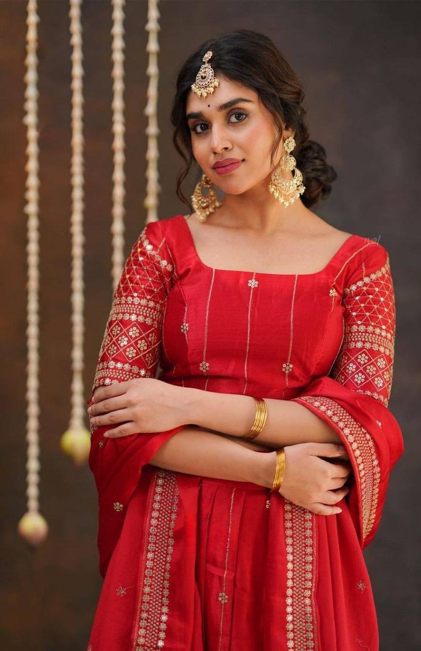 DESIGNER CHINON EMROIDERY LEHANGA CHOLI WITH DUPATTA